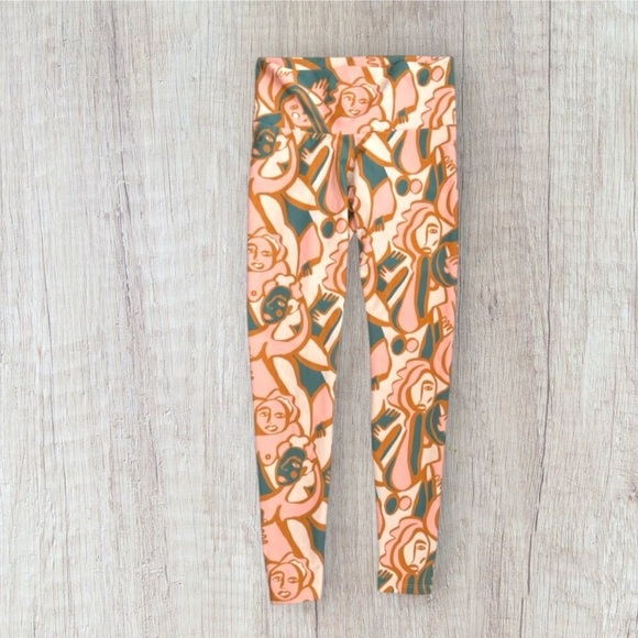Dazey LA x Anthropologie We are One Face Print Artsy Leggings Womens L - Picture 3 of 4